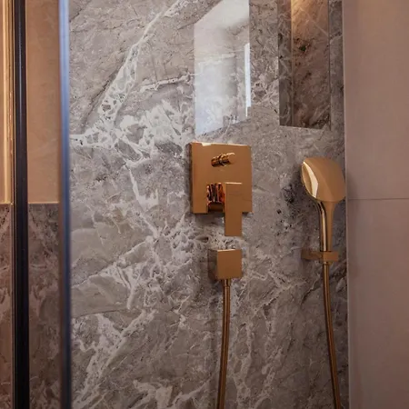 Kira Hvar * Hvar Town