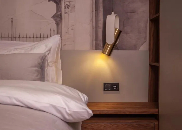 Kira Hvar * Hvar Town